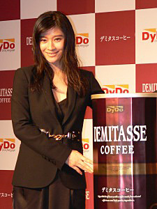 缶 コーヒー cm 女優