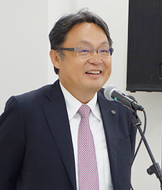 吉峯英虎社長