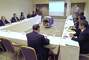 20日、札幌市内のホテルで開いた「道産ワインの地理的表示にかかる意見交換会」