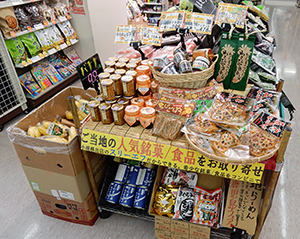 店内の少量生産品コーナー。加盟店のやる気が売上げを左右する