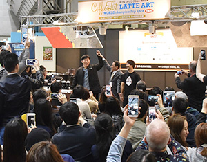Fabex17 Fbcインターナショナル 上野登氏に聞く 第2期ラテアート時代 日本食糧新聞電子版