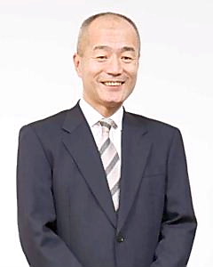 成松義文氏