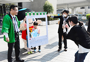 「きんたくん」との写真撮影会