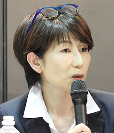 並木麻輝子氏