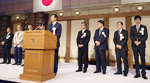 日本フードサービス協会 総会開催 高岡新会長が所信 一丸で社会的使命を 日本食糧新聞電子版