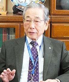 岩田陽男 代表取締役会長兼社長