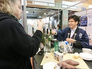 仏の日本酒人気は徐々に高まり、取り扱い店舗やレストランが増えている