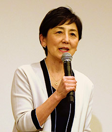 国谷裕子氏