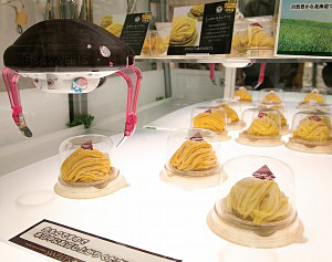 メニュートレンド：日本初・スイーツ専用クレーンゲーム機「SWEETS on SWEETS」 - 日本食糧新聞・電子版